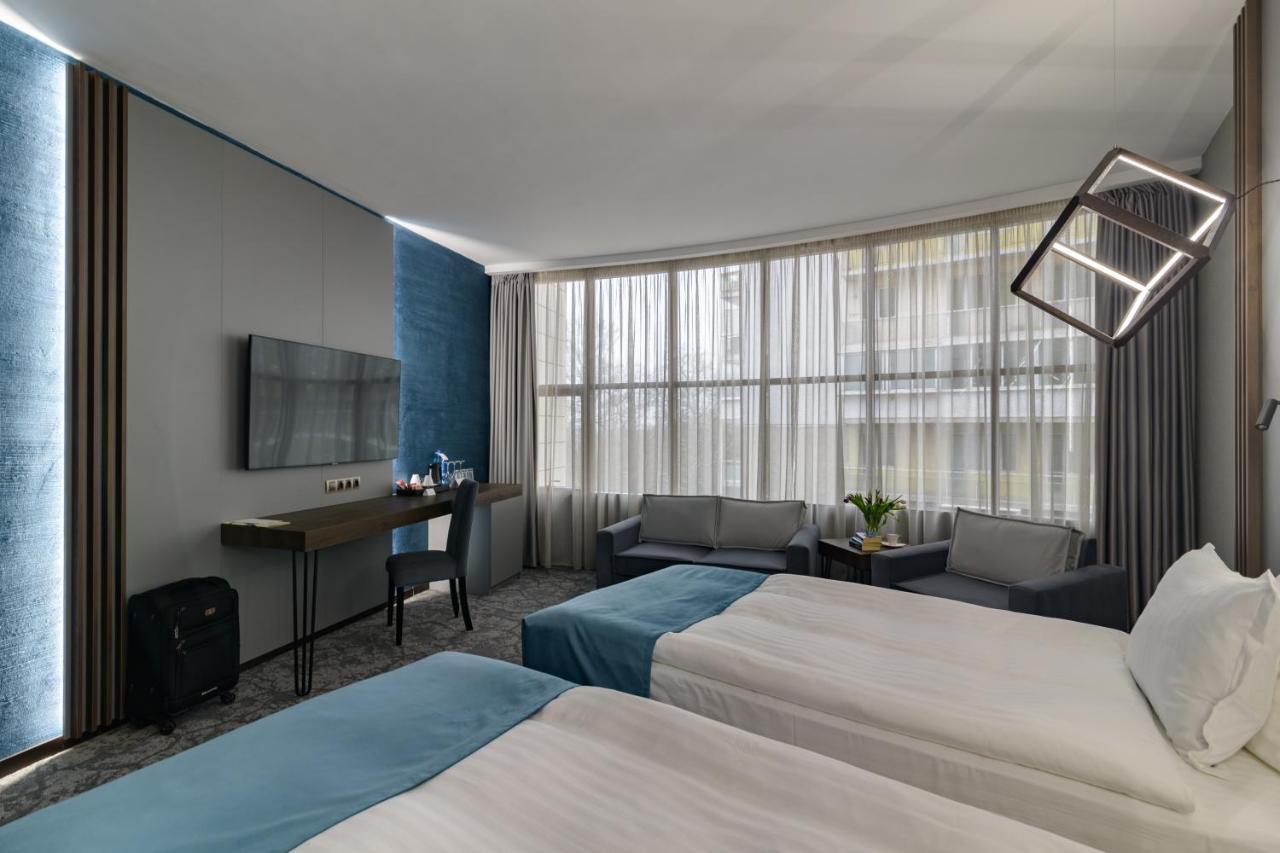 Rosslyn Dimyat Hotel Varna Ngoại thất bức ảnh