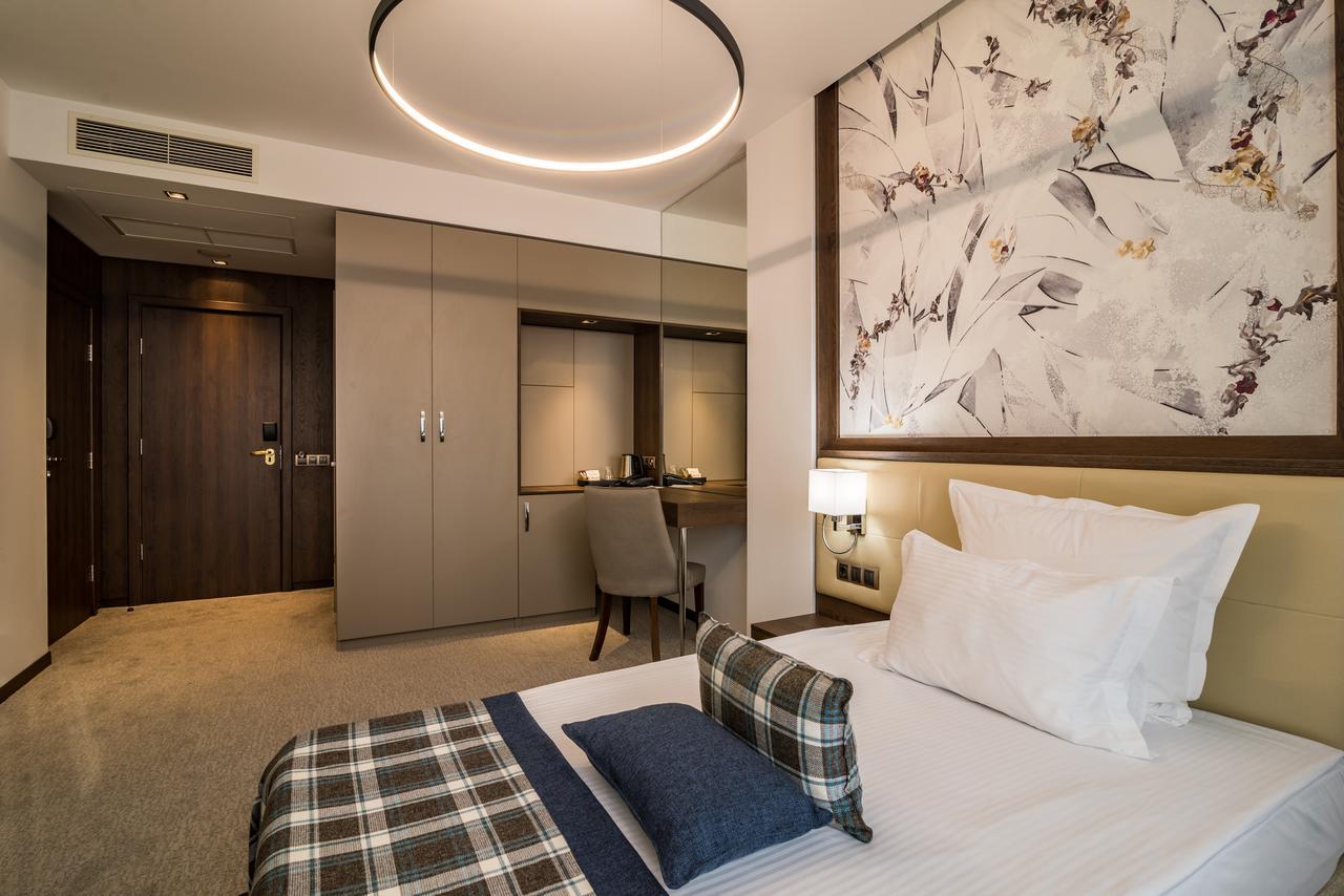 Rosslyn Dimyat Hotel Varna Ngoại thất bức ảnh
